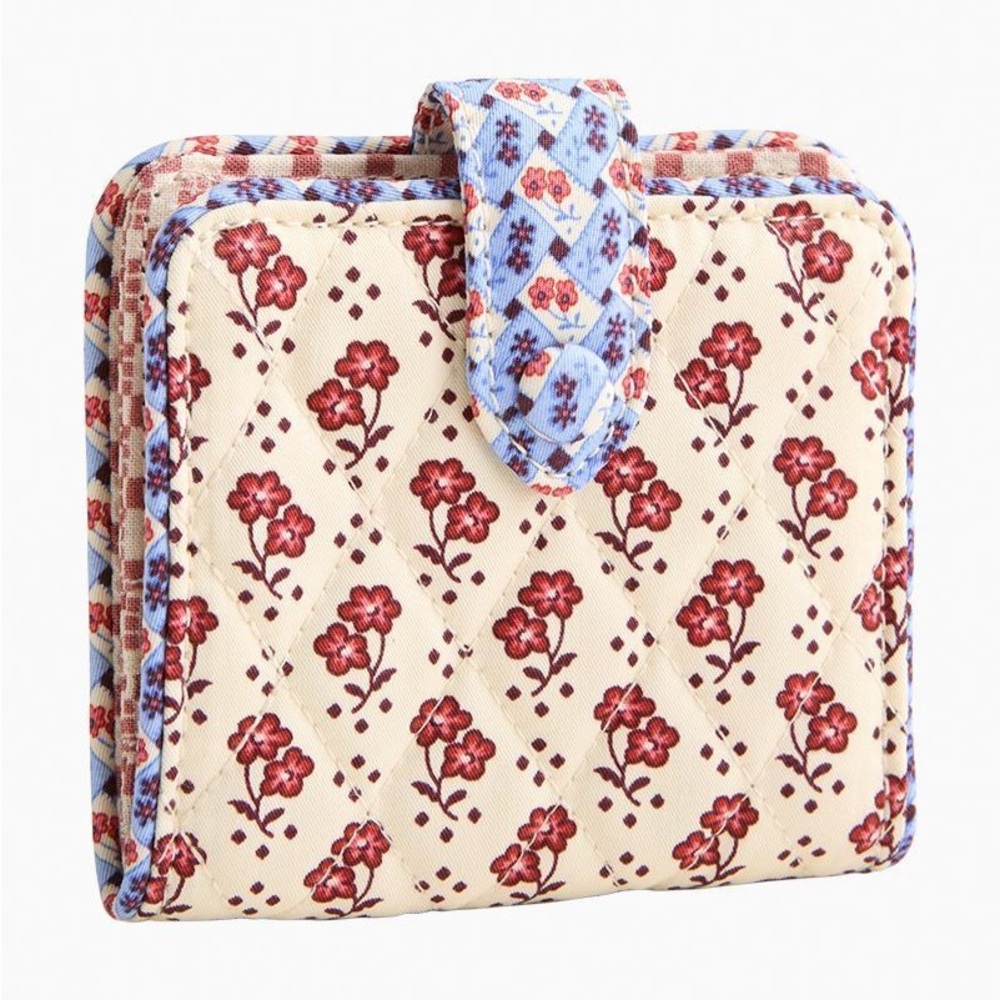 Vera Bradley Small Tab Wallet in Rachel Ditsy
